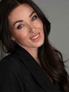 Elise Featherstone - Miss Universe Canada Delegate